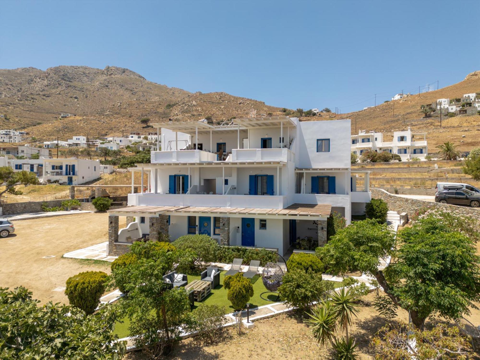 Dorkas Luxury Rooms&apartments Hotel 2*